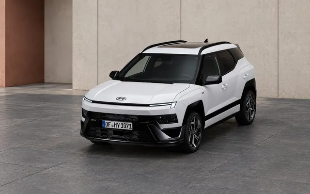 Новый Hyundai Bayon: просторнее салон, гибрид — в 2027 году