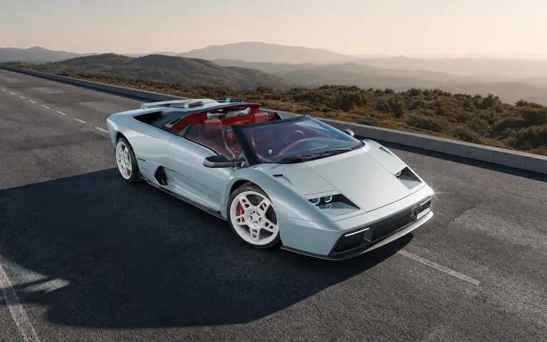 Eccentrica V12 Roadster: зачем Diablo получил карбон и механику Eccentrica V12 Roadster: зачем Diablo получил карбон и механику