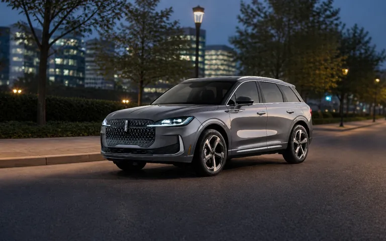 Lincoln Corsair 2027: гибрид из Китая и что изменилось
