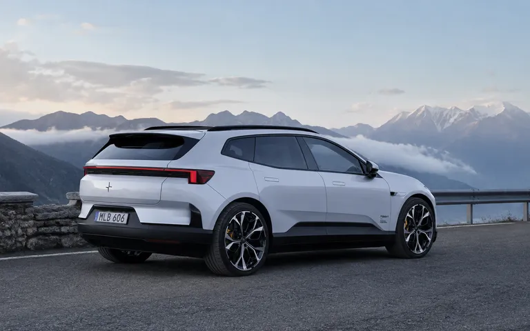 Polestar 4 SUV: чем практичнее купе-версии Polestar 4 SUV: чем практичнее купе-версии
